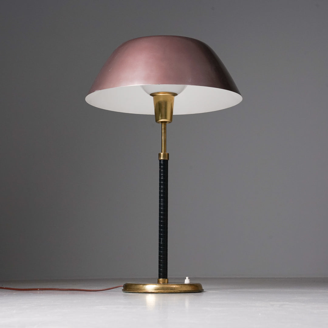 Rare model Ihanne table lamp, Lisa Johansson-Pape, Orno, 1950s