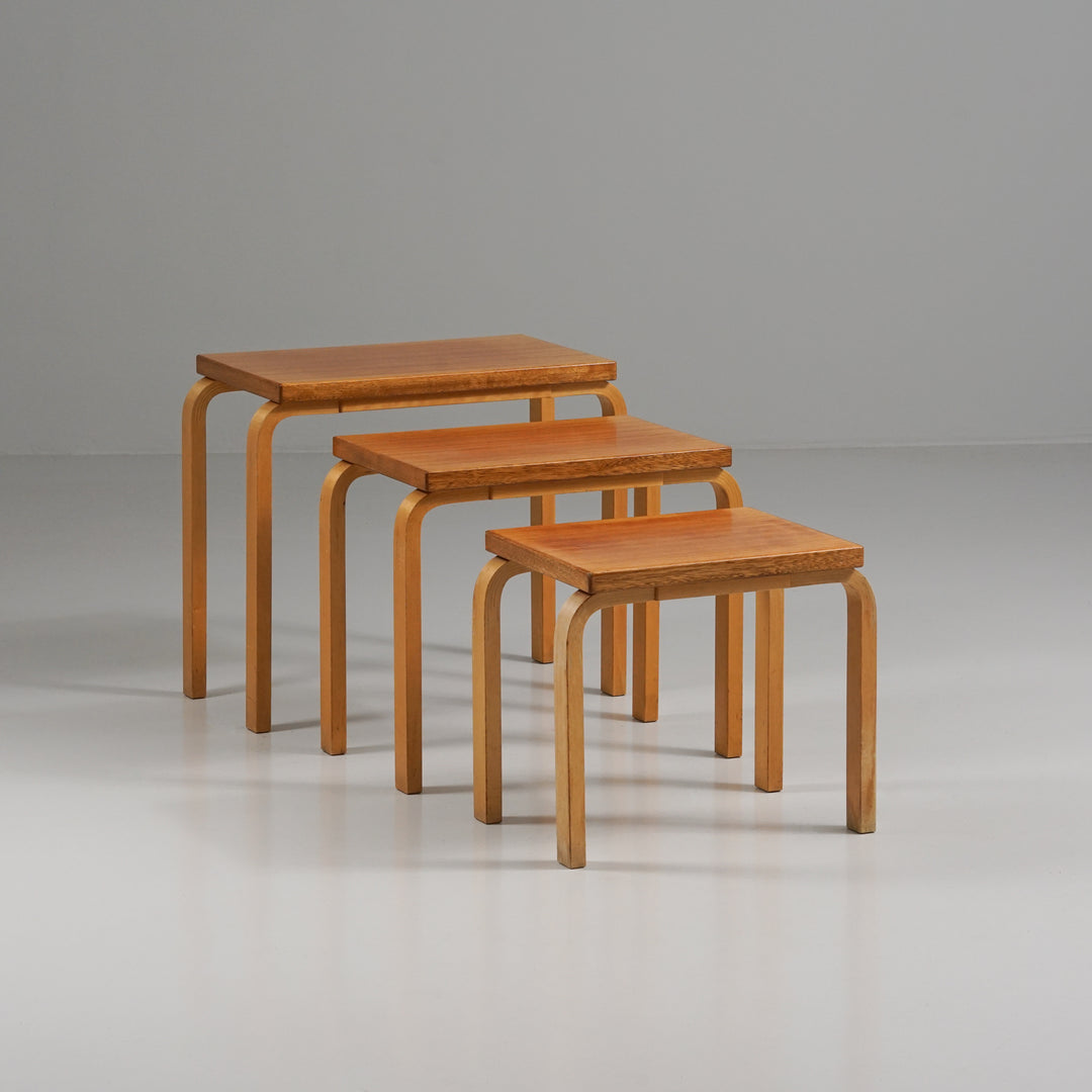 Nesting tables, Alvar Aalto, Oy Huonekalu- ja Rakennustyötehdas Ab, 1950s