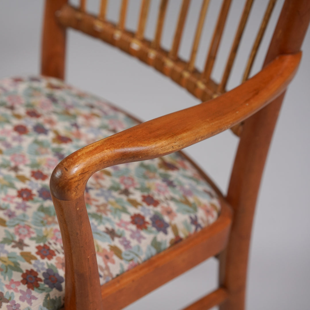 Pair of armchairs, Werner West, Keravan puusepät, Finland, 1940s
