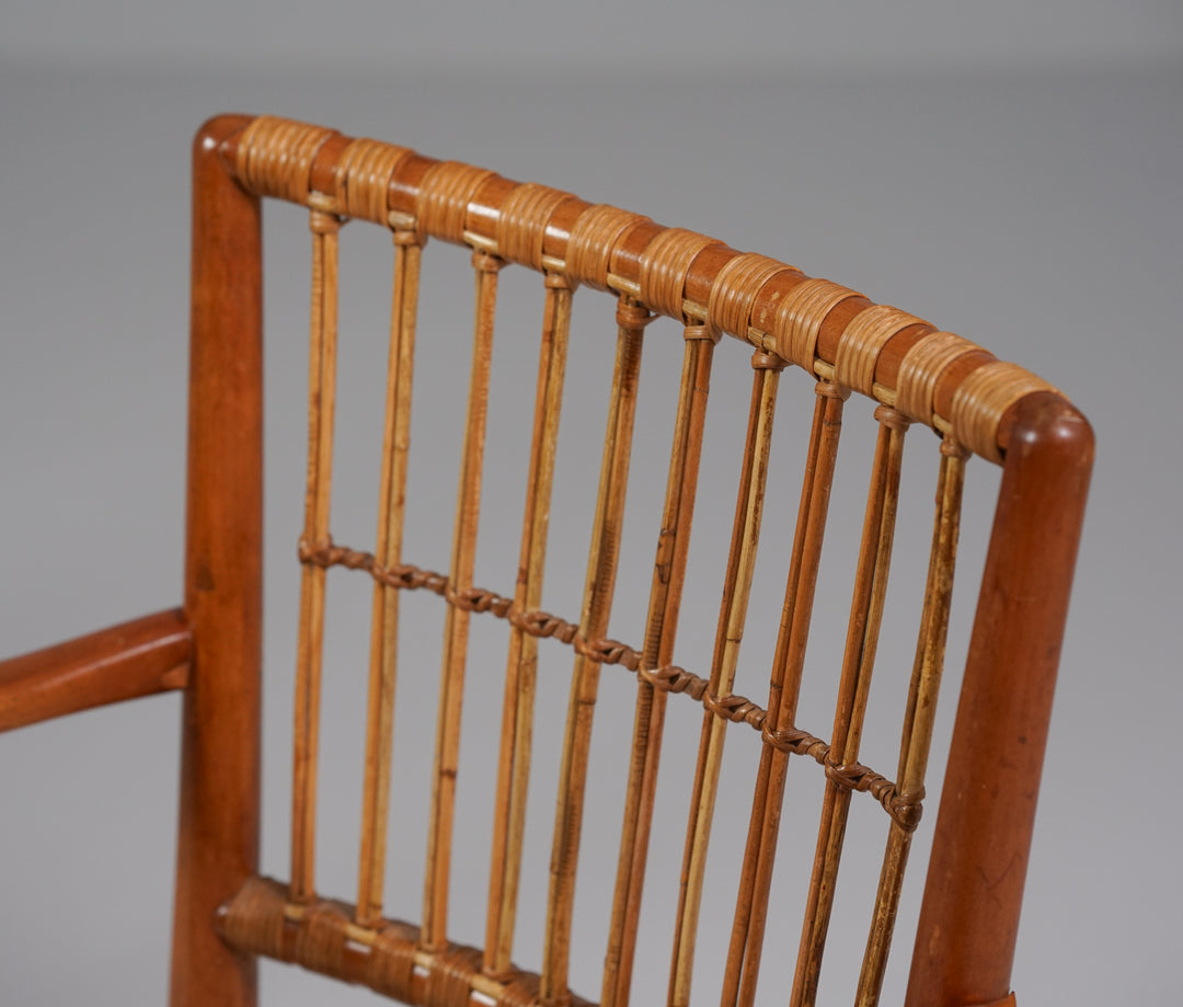 Pair of armchairs, Werner West, Keravan puusepät, Finland, 1940s