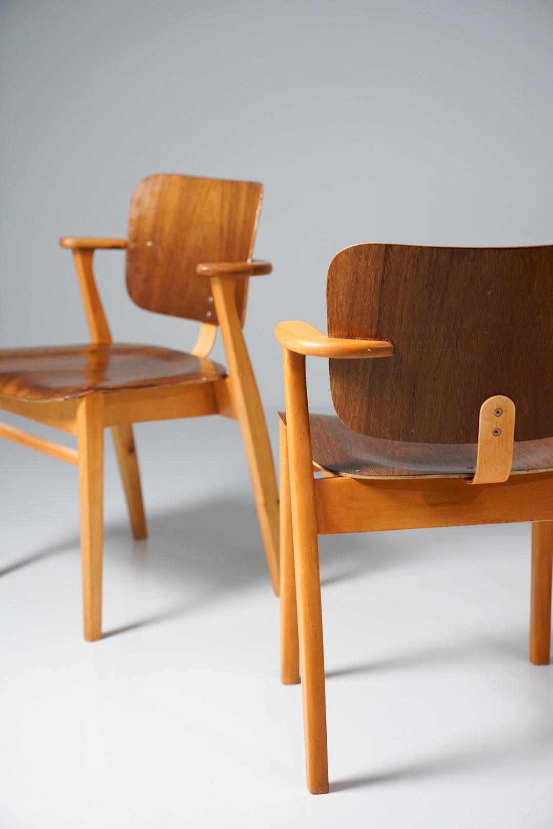Model Domus chairs (4 pieces), Ilmari Tapiovaara, 1950s