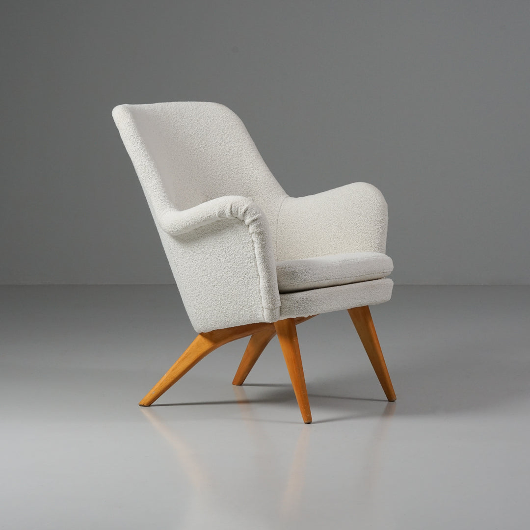 Model "Pedro" armchair, Carl Gustaf Hiort af Ornäs, Hiort Tuote Puunveisto, 1950s