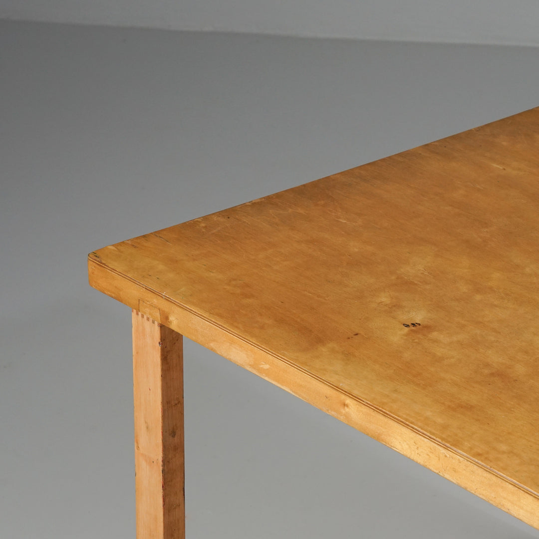 Children's table, Alvar Aalto, Oy Huonekalu- ja Rakennustyötehdas Ab, 1940s