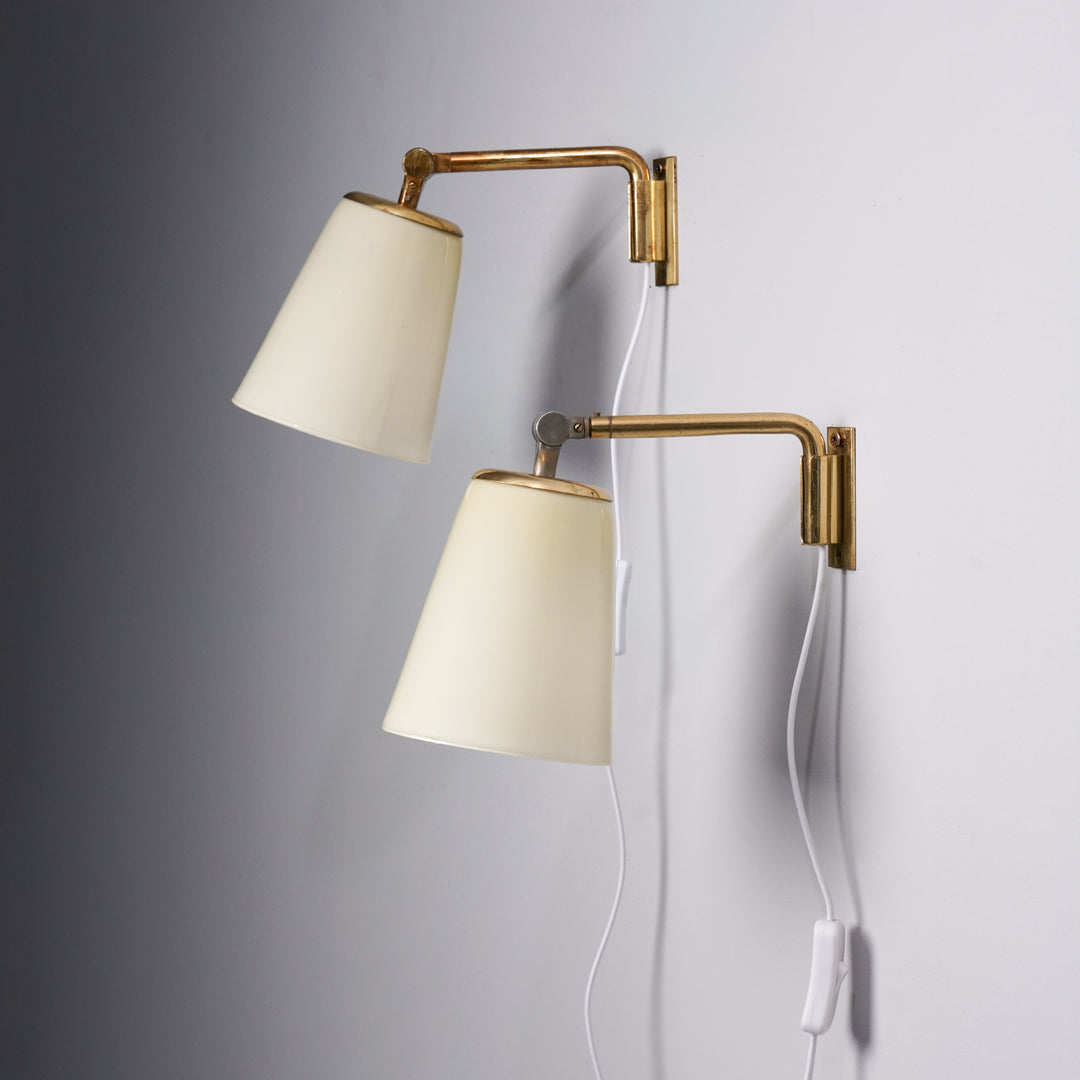 Pair of model 50-082 wall lights, Lisa Johansson-Pape, Orno, 1950s
